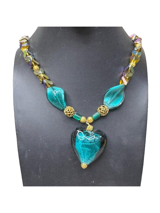 Estate Jewelry - Vintage Green Glass Teal Heart Pendant Necklace AB Oil Spill Beads 24" Statement